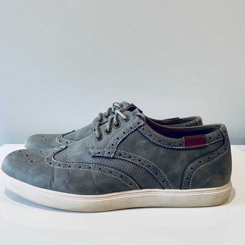 Steve Madden Wingtip Leather Shoes